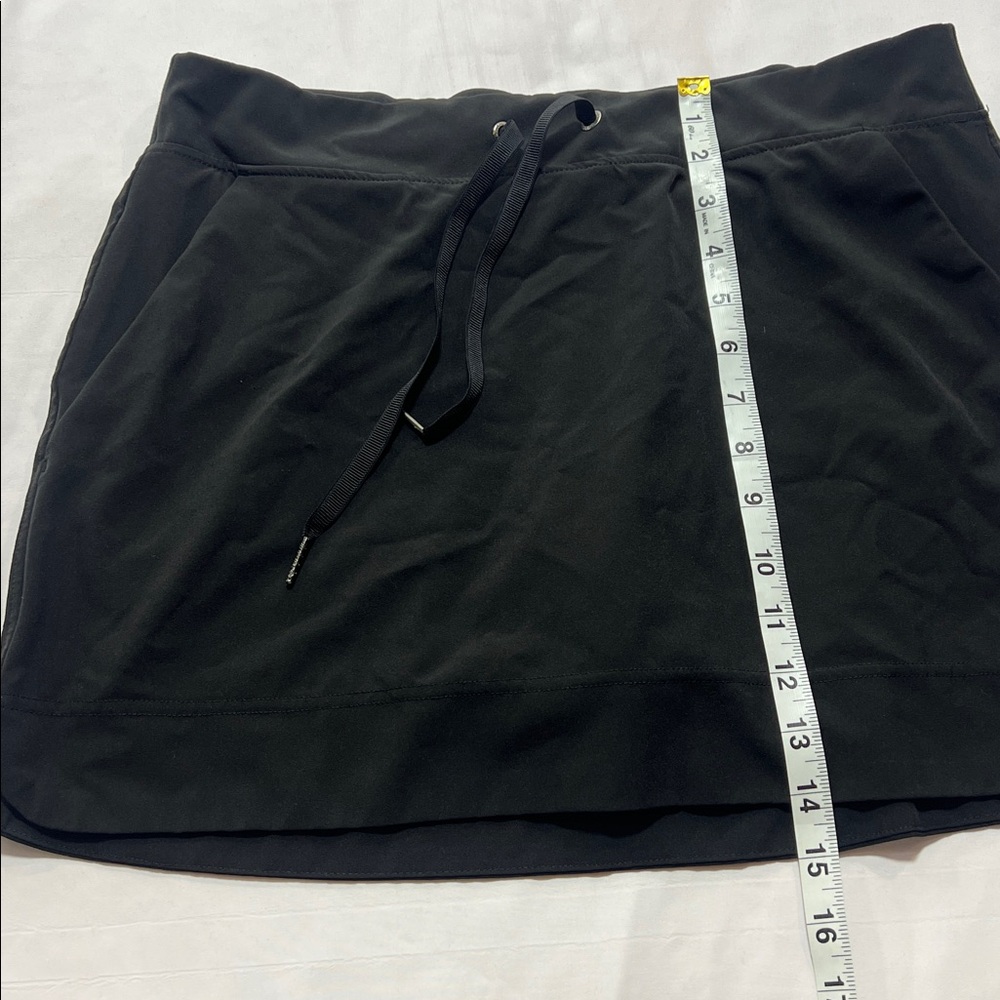 Gaiam black athletic performance skort size medium - Picture 6 of 8